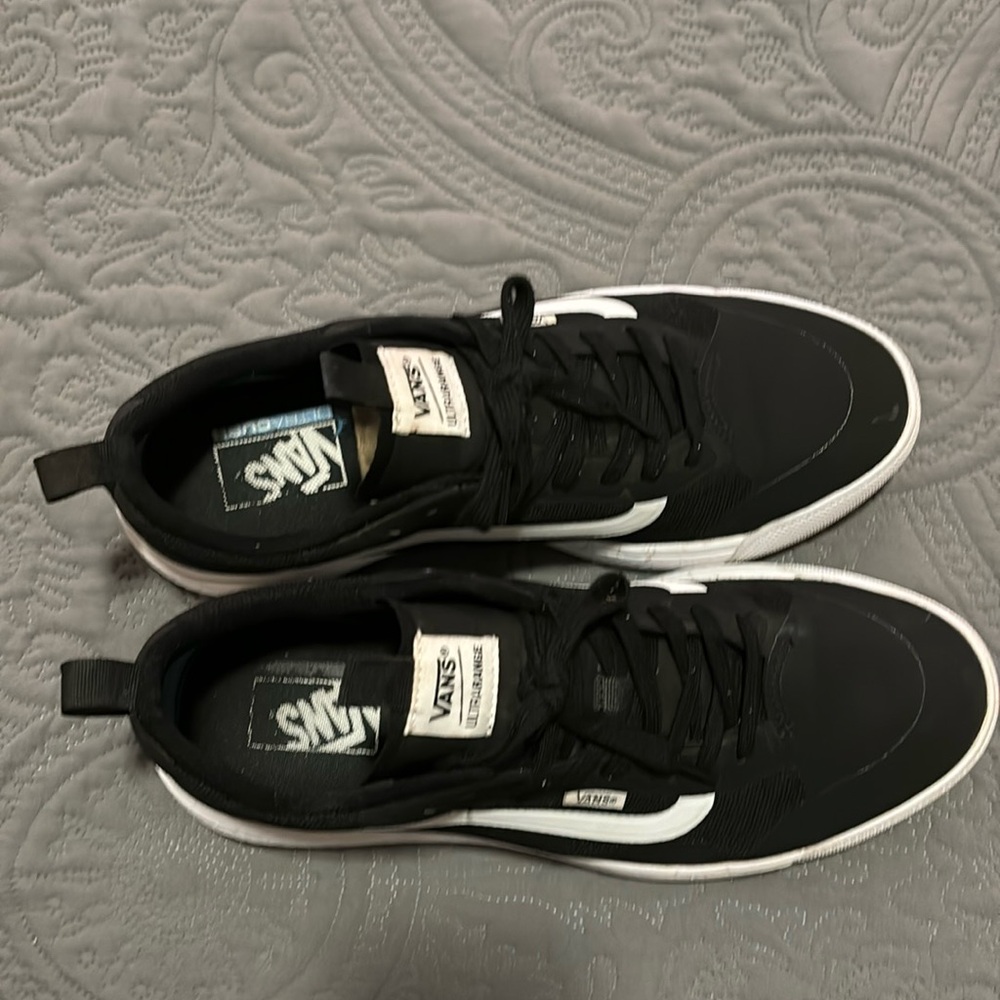 Mens Vans UltraRange EXO shoes